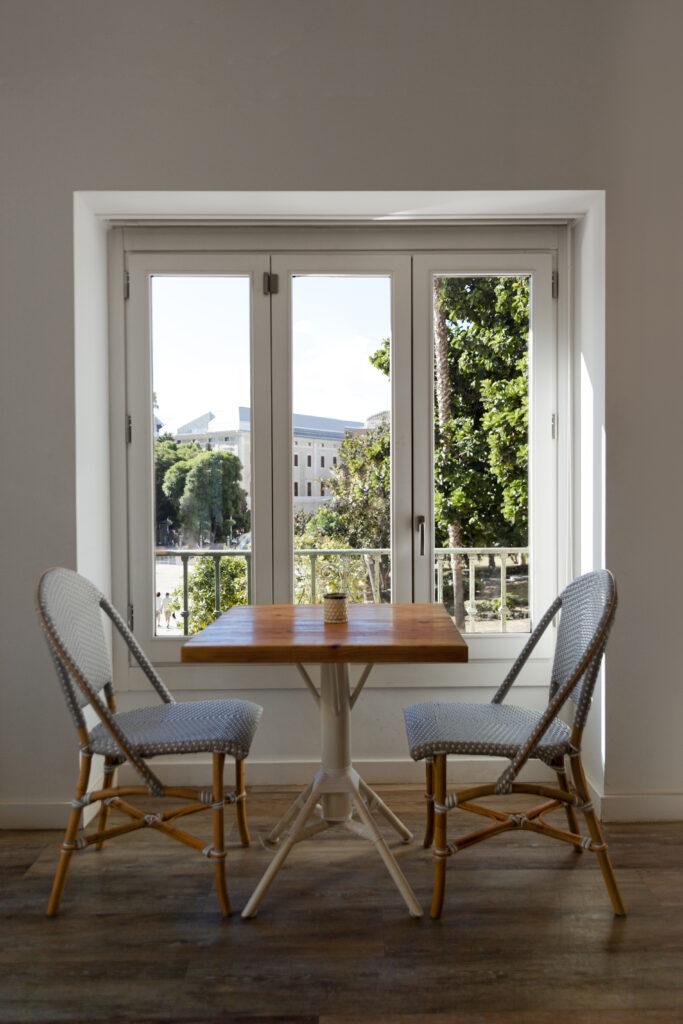 aluminium casement windows